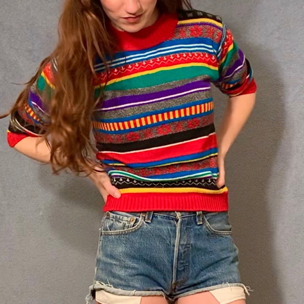 Colorful sweater - Picture 3 of 3